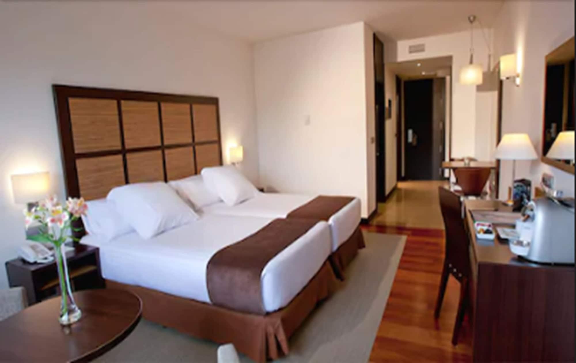 Aparthotel Attica21 As Galeras Bastiagueiro Exterior photo
